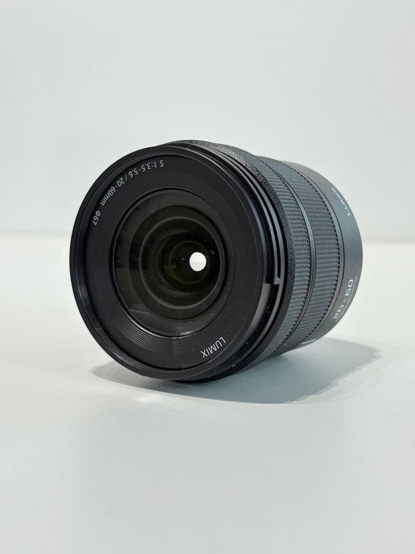 LUMIX 20-60mm レンズ