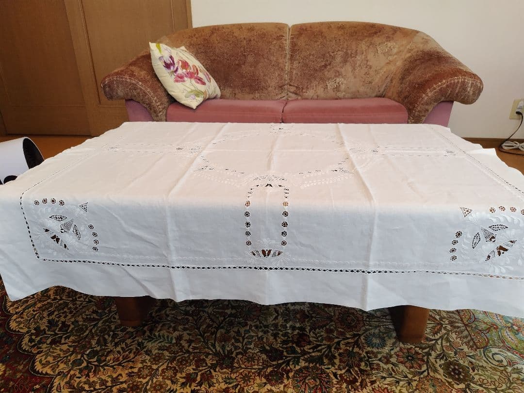 刺繍入りカットワ−クレ−ステーブルクロスビンテージハンドメイド
