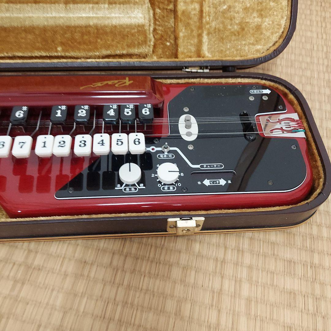 赤い大正琴 6弦 ケース付き