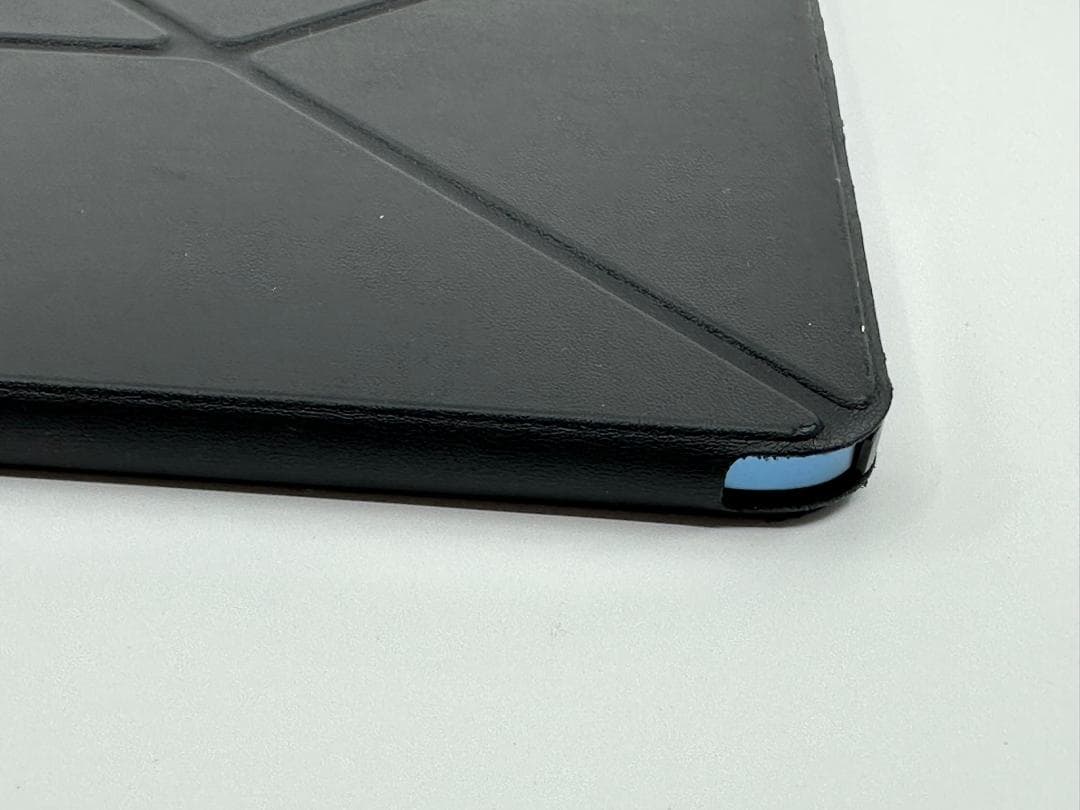 Apple iPad Air 第5世代 A2588 ブルー 64GB カバー付き