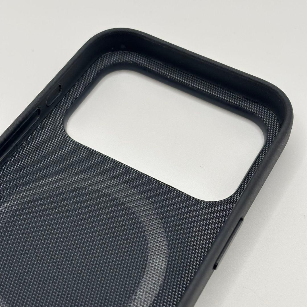 純正品　iPhone 17 Pro TechWoven Case ブラック