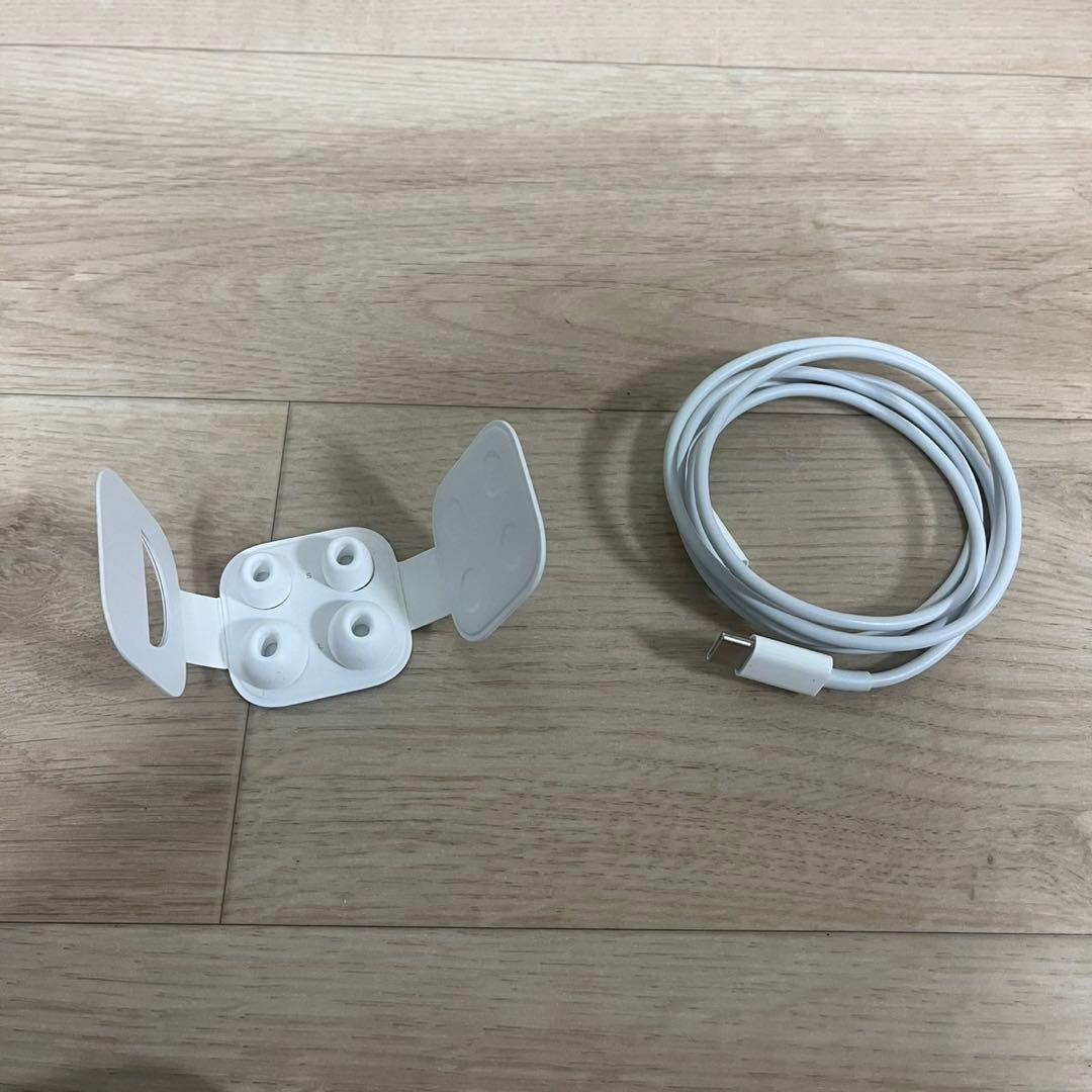 AirPods Pro 第二世代　本体+左耳