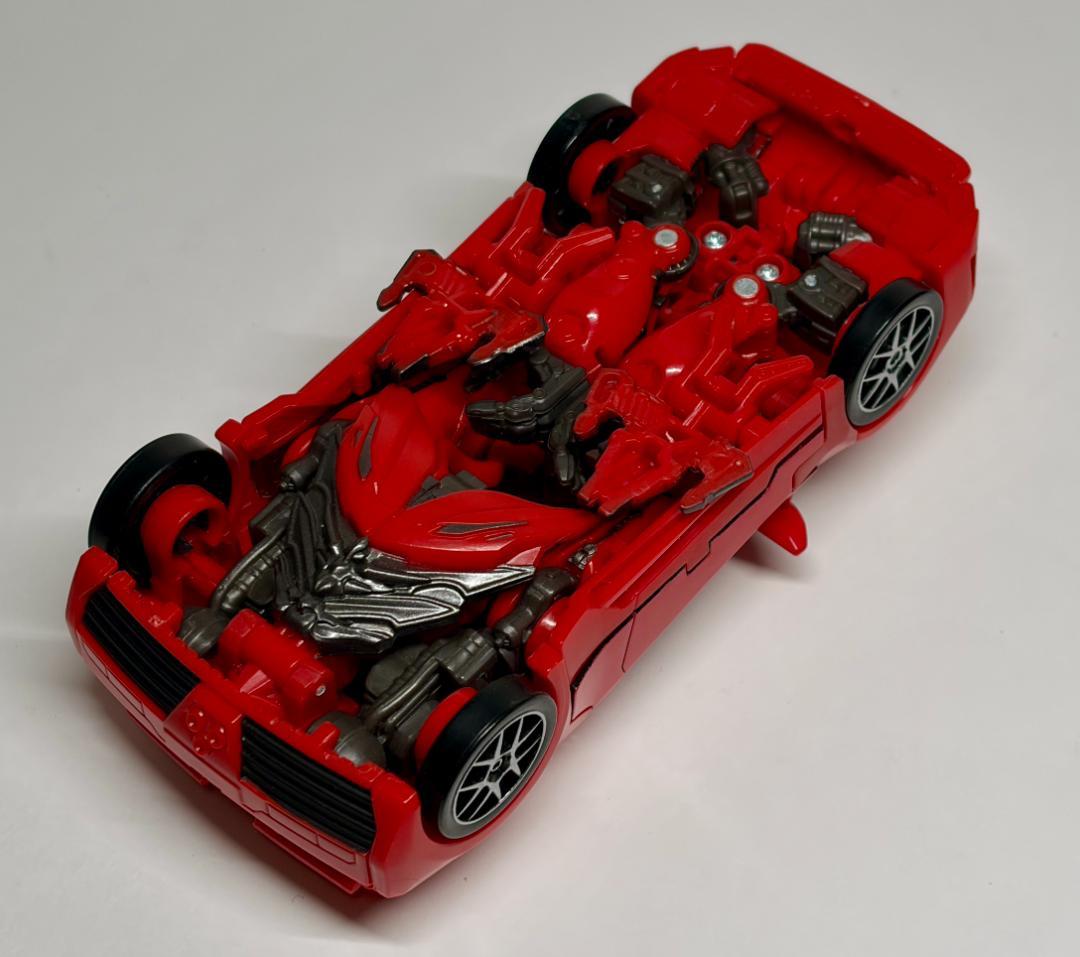 トランスフォーマー　ディーノ　SS66　スタジオシリーズ