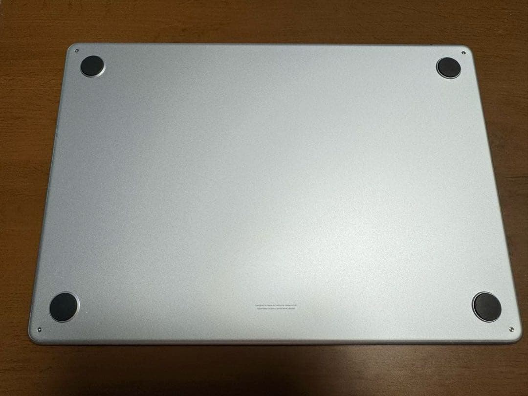 美品MacBookAir 15インチ M4 16GBメモリ 256GBストレージ