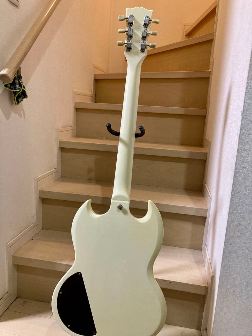エレキギター　SGタイプ