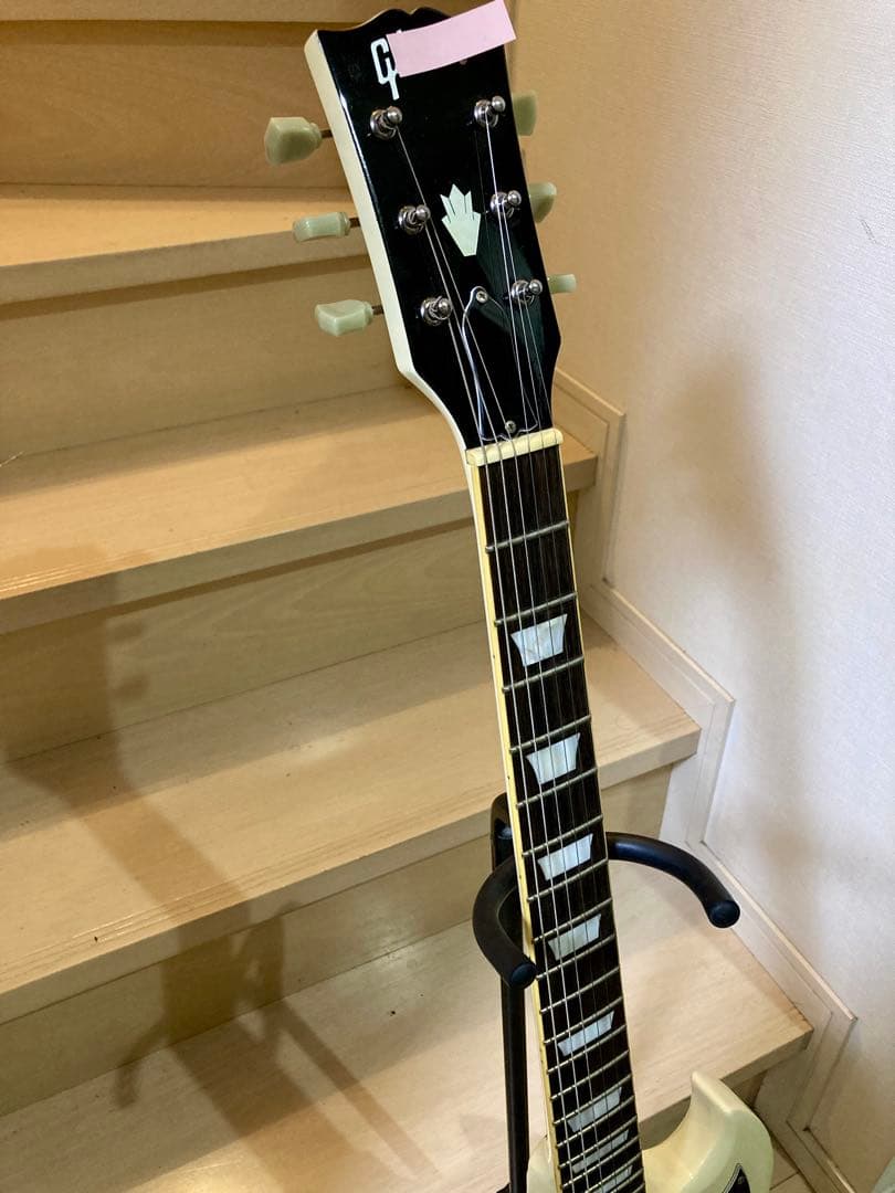 エレキギター　SGタイプ