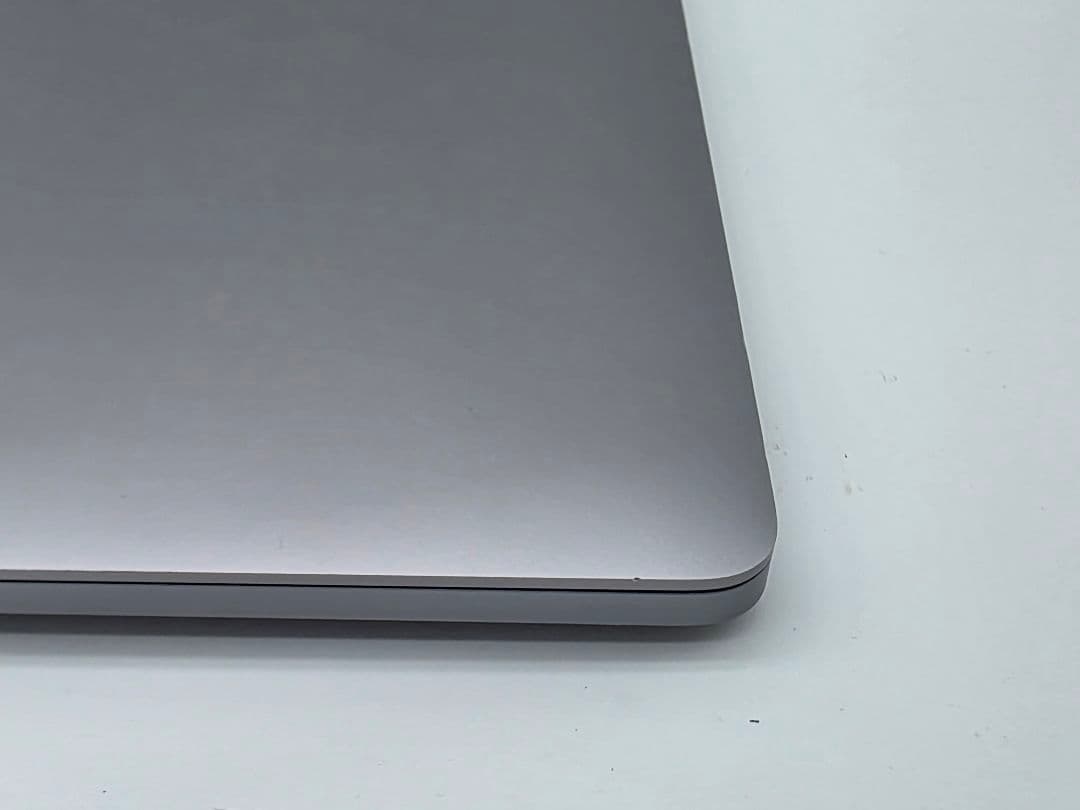 MacBook Pro core i9 RAM16 1TB 2019年