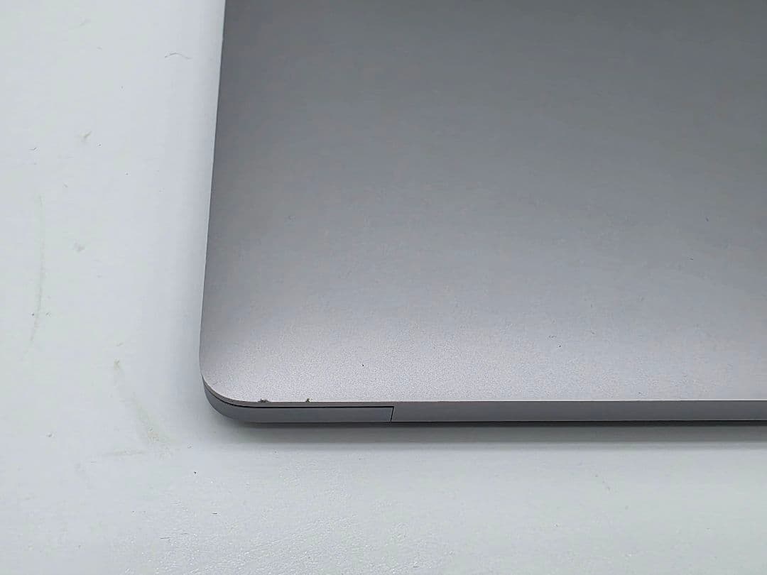 MacBook Pro core i9 RAM16 1TB 2019年