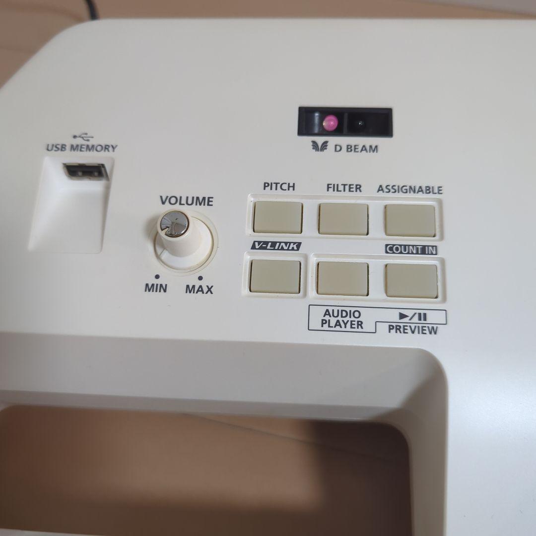 Roland Lucina AX-09 パールホワイト　バッグ、付属品あり