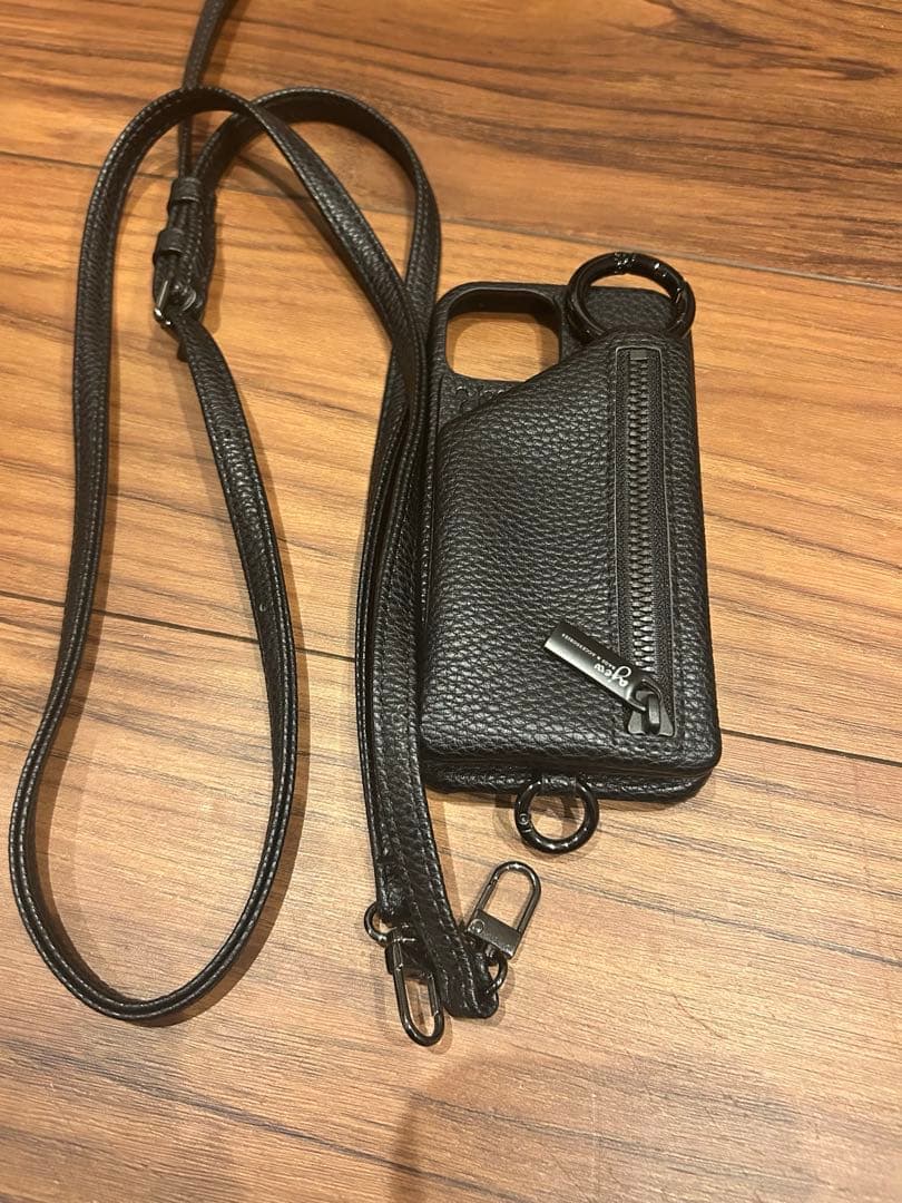  FLASH ajewエジューひも付き iPhone15 BLACK