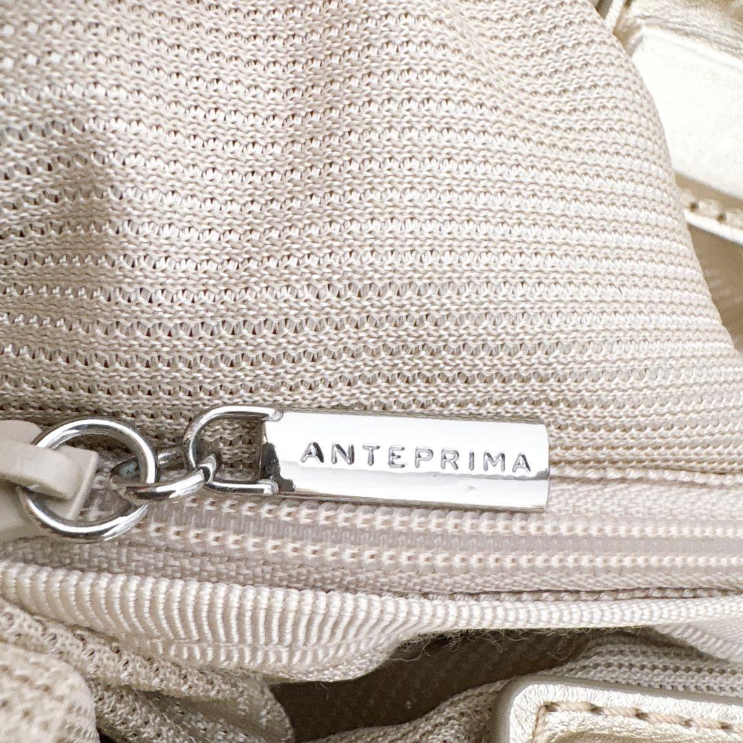 ✨人気カラー✨ アンテプリマ フィオリトゥーラ バケット型 ハンドバッグ