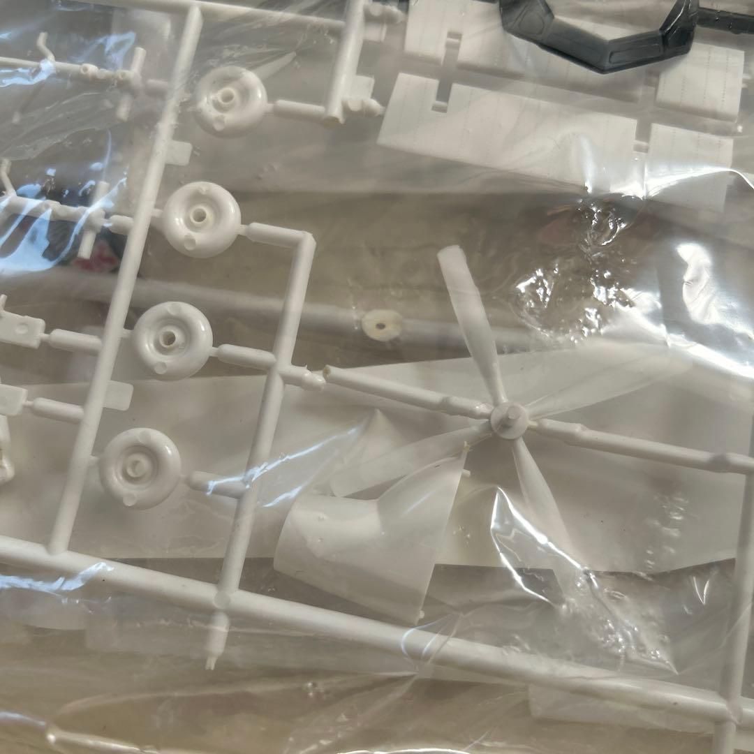 YS-11 型機 AIRPLANE 東亜国内航空仕様1/72 SCALE レトロ