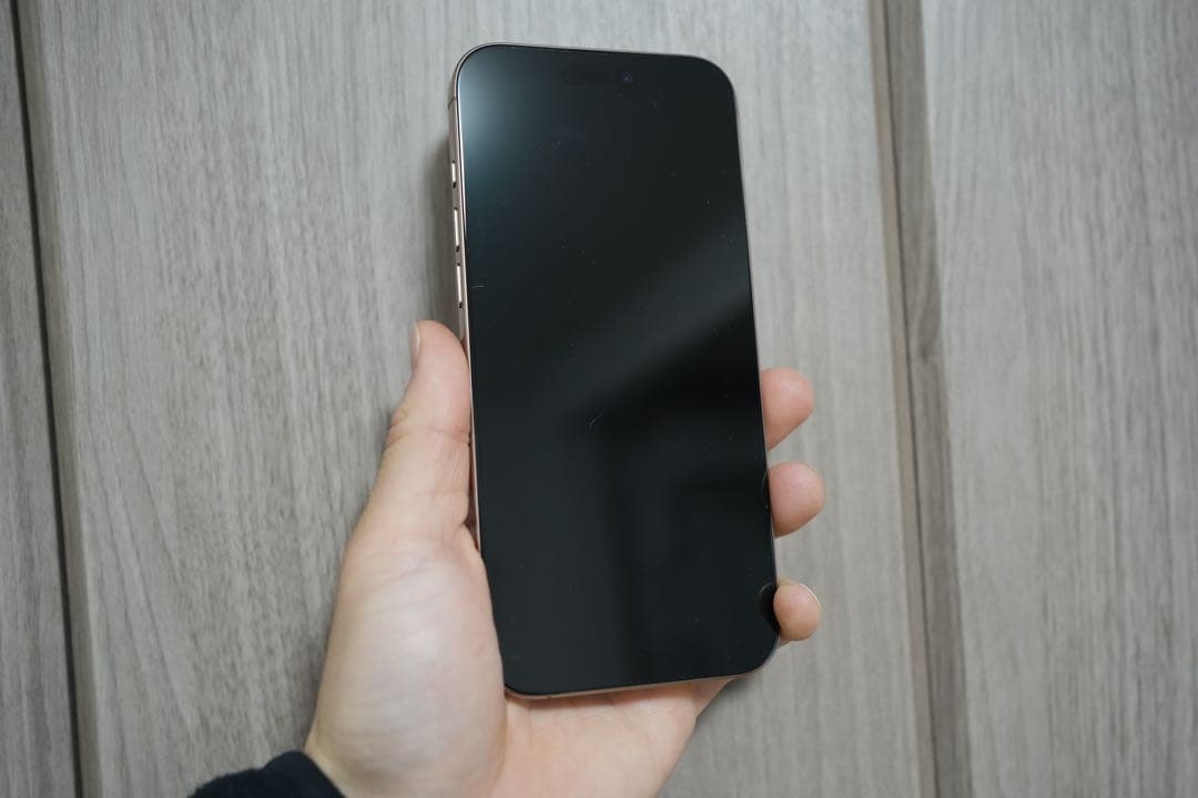 【超美品】 iPhone 16 Pro Max 256GB デザートチタニウム