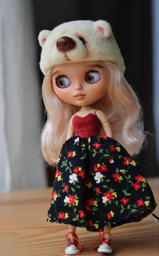 アイシードールカスタム　アイシードール　人形　ネオンブライス　カスタム