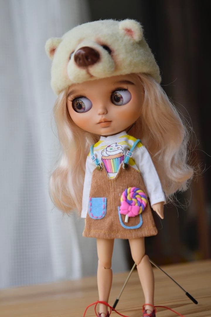 アイシードールカスタム　アイシードール　人形　ネオンブライス　カスタム