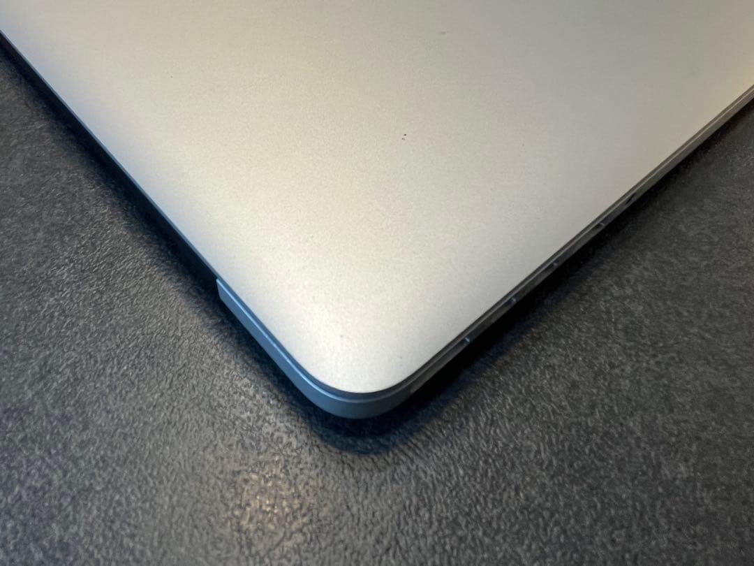 MacBook本体 MacBook Pro, Retina, 13-inch, Early 2015
