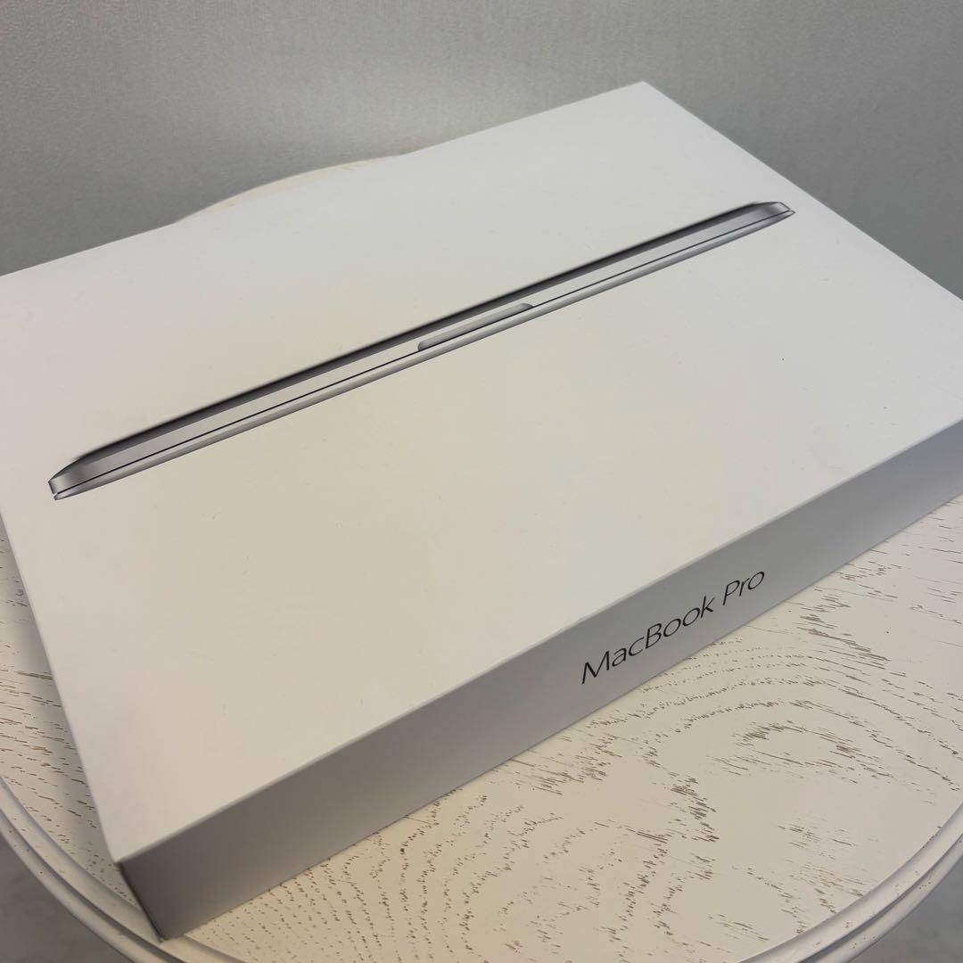 MacBook本体 MacBook Pro 2015 13 i5/8GB/256GB Intel
