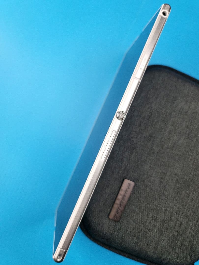 【美品】SONY Xperia Z Ultra SGP412（W）ホワイト