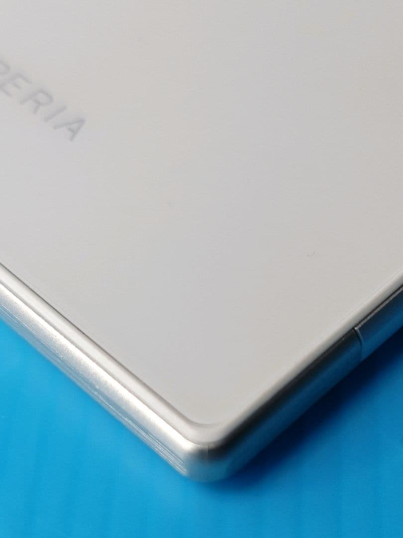 【美品】SONY Xperia Z Ultra SGP412（W）ホワイト