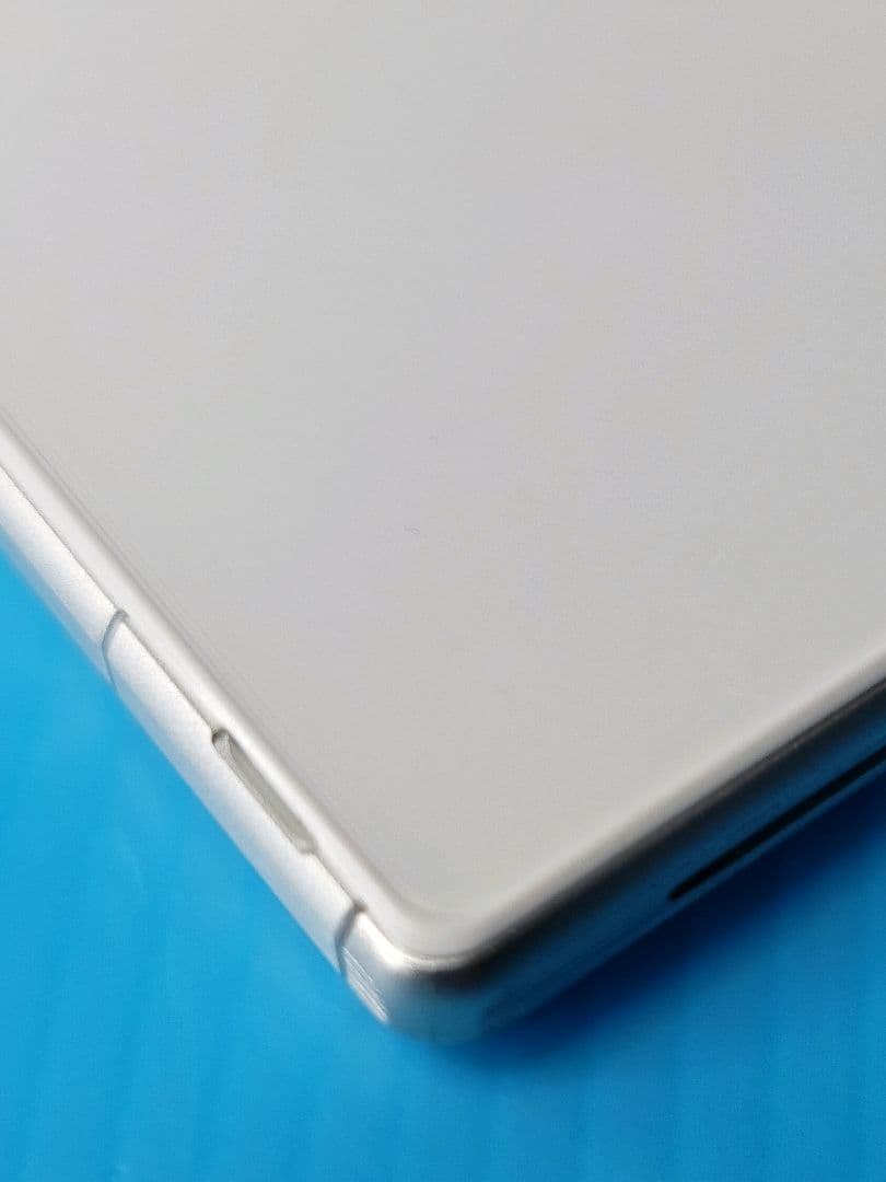 【美品】SONY Xperia Z Ultra SGP412（W）ホワイト