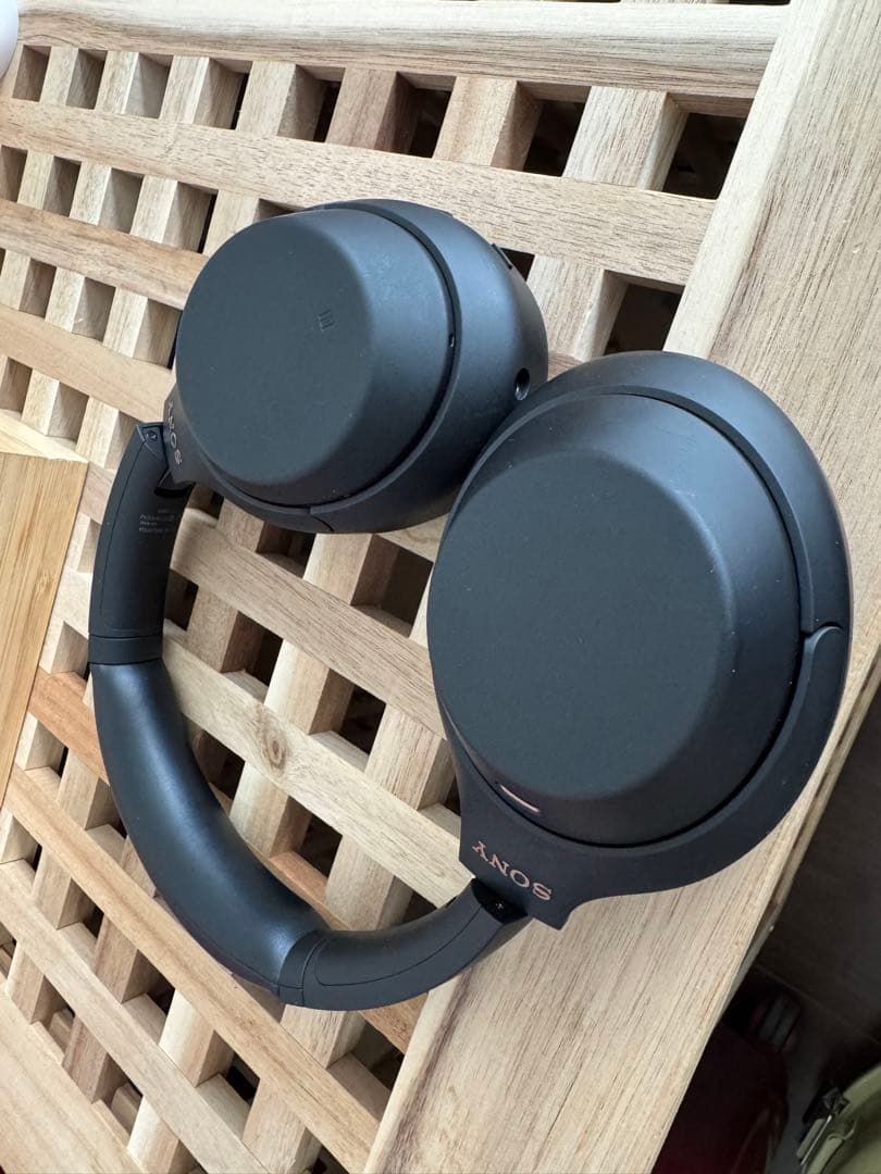 SONY WH-1000XM4 ノイズキャンセリングヘッドホン