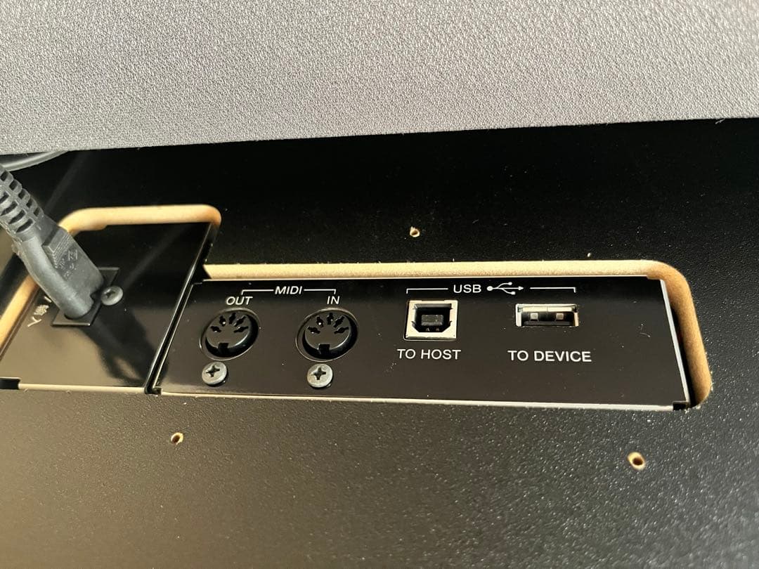 （本日で出品停止）ヤマハ　エレクトーン　STAGEA ELB−02 足鍵盤付き