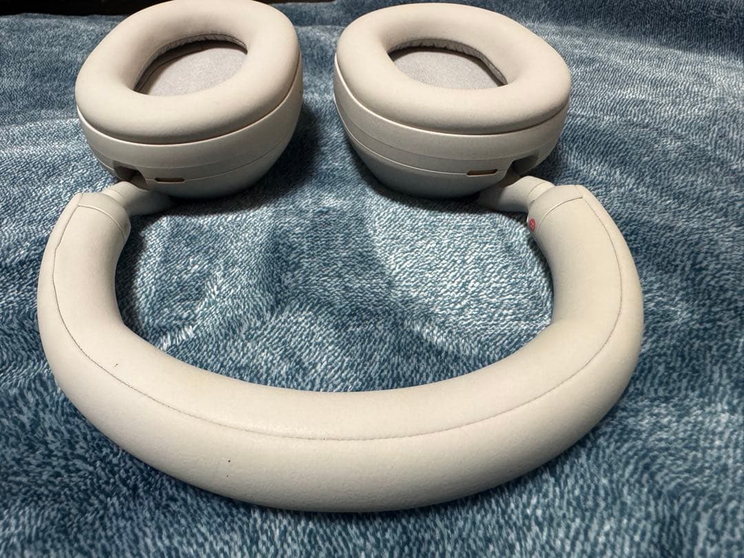 SONY WH-1000XM5 ヘッドフォン プラチナシルバー