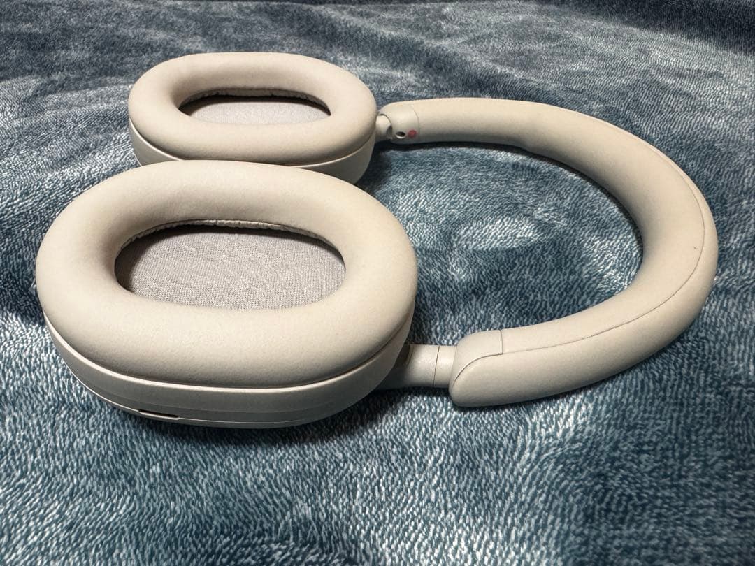 SONY WH-1000XM5 ヘッドフォン プラチナシルバー