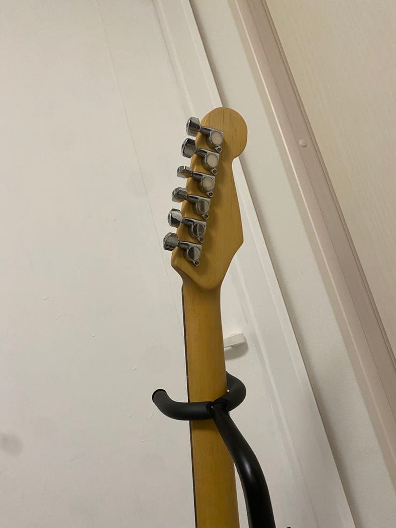 【レフティ】フォトジェニック　エレキギター　黒