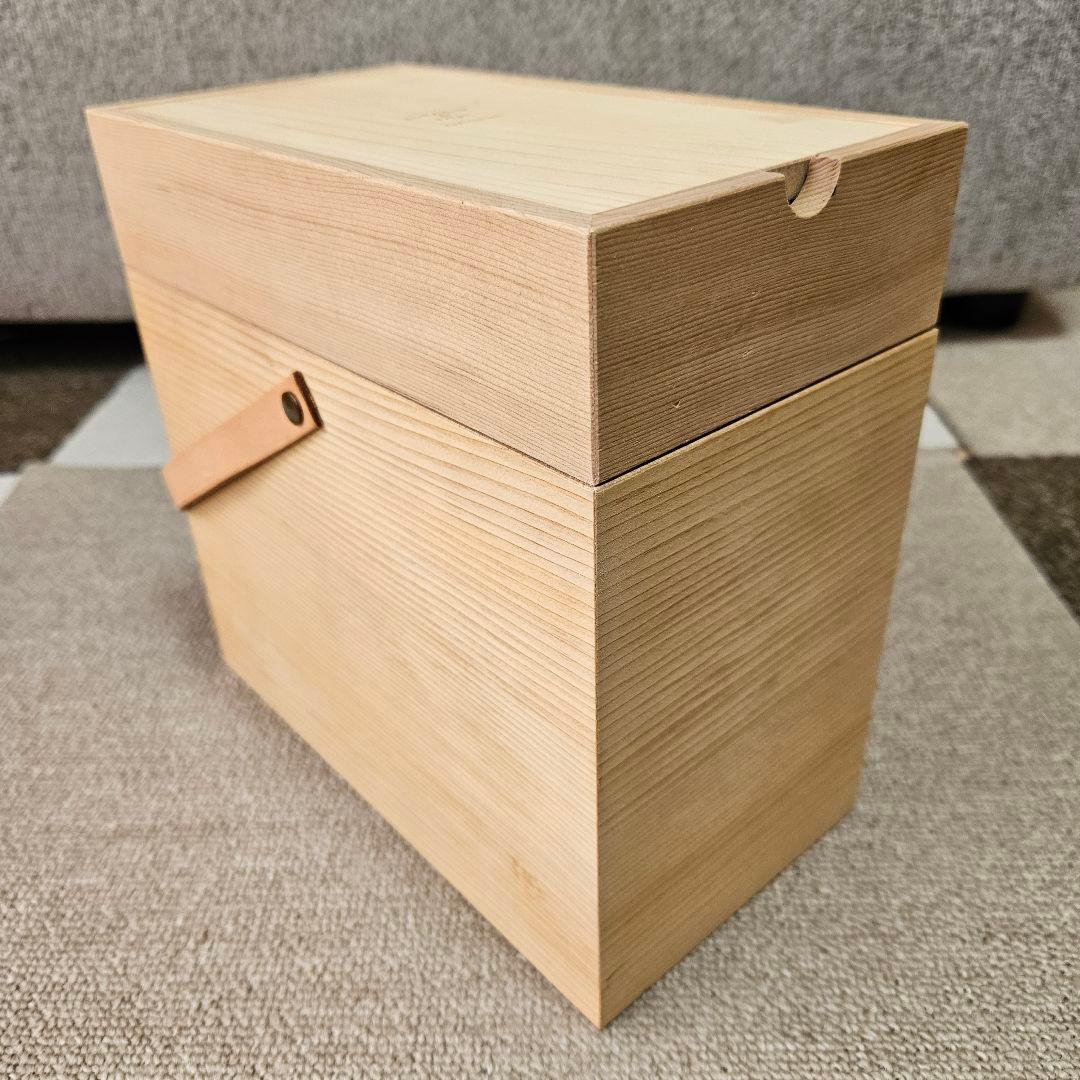 ⭐週末限定SALE⭐【中古】北欧暮らしの道具店　道具も暮らしも整うメイクボックス