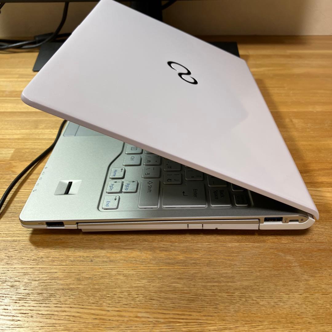 LIFEBOOK SH90/W 人気の白　タッチパネル搭載
