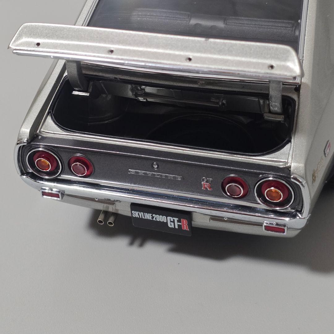 美品 KYOSHO NISSAN SKYLINE 2000 GT-R 1/18
