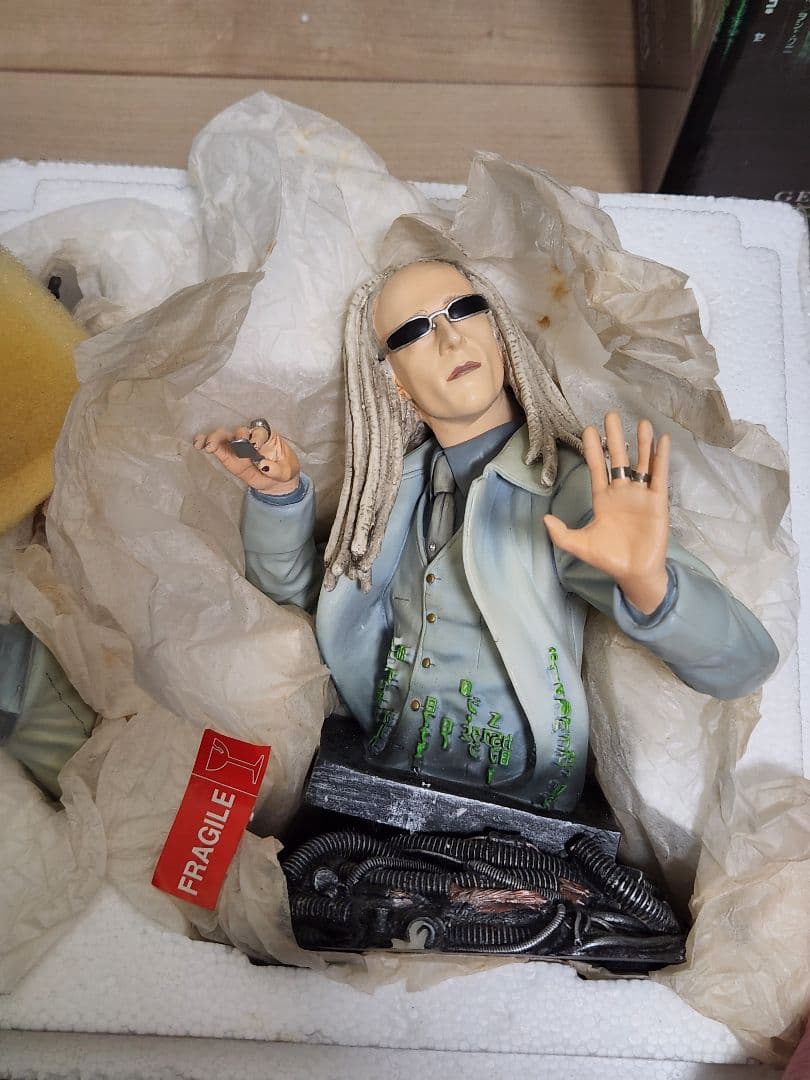 Gentle Giant Matrix バスト　スタチュー　　マトリックス