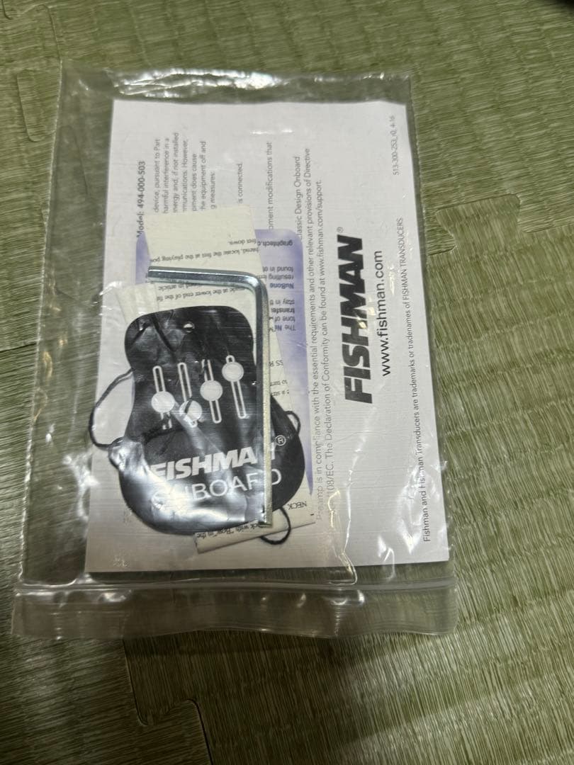 fender エレアコ　Newporter Player オリーブサテン　美品