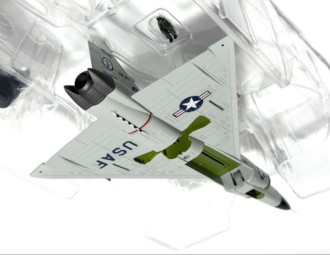 ホビーマスター 1/72 F-102A Delta Dagger