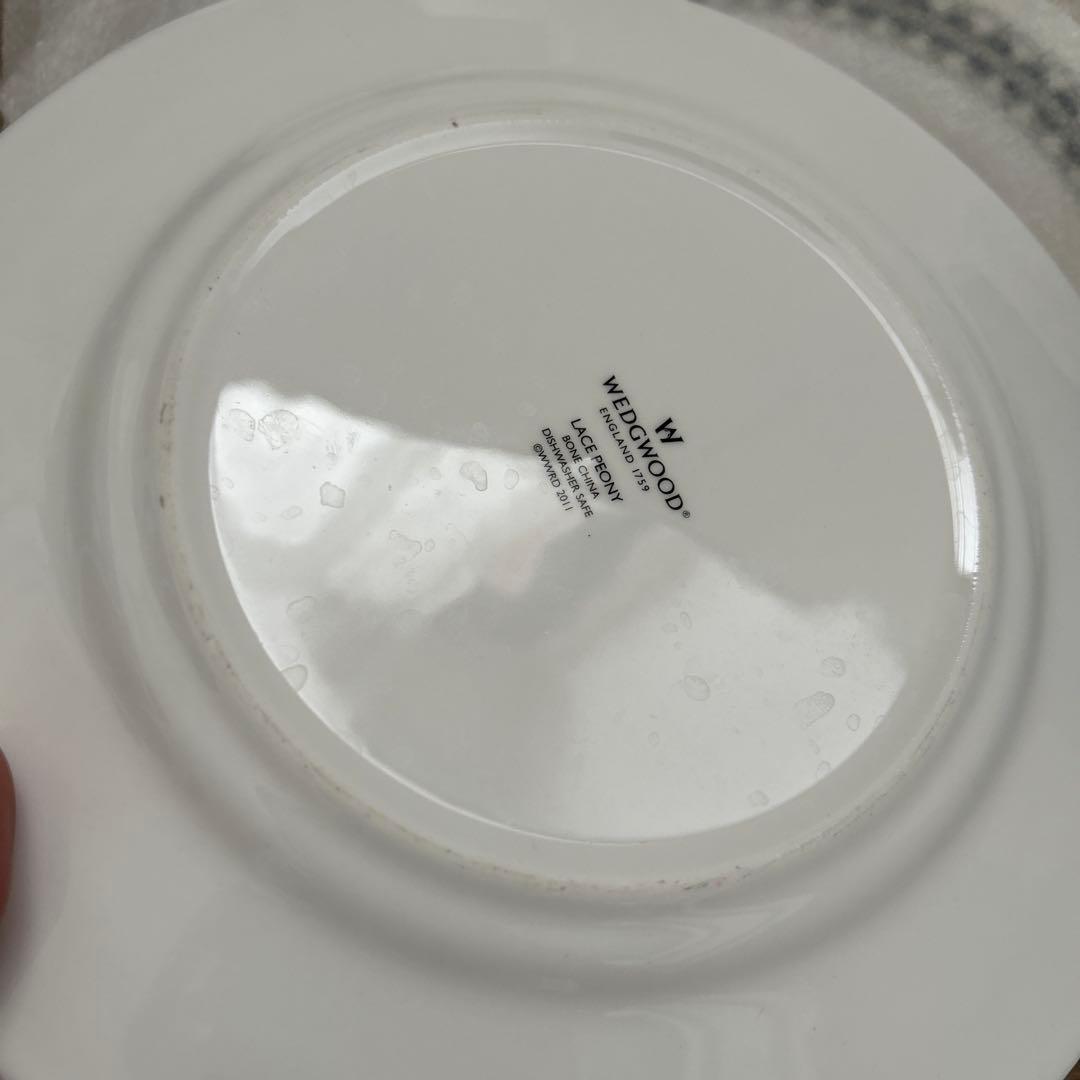 ウェッジウッド　6枚　ボーンチャイナ　レースピオニー　プレート 皿 洋食器