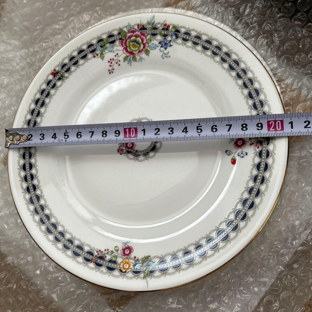 ウェッジウッド　6枚　ボーンチャイナ　レースピオニー　プレート 皿 洋食器