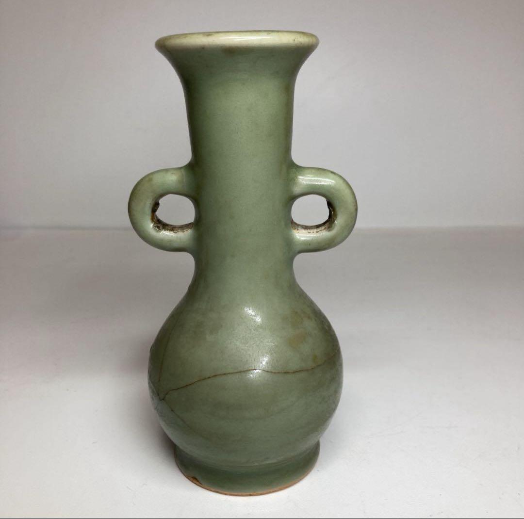 中国龍泉青磁の花入 高さ17cm