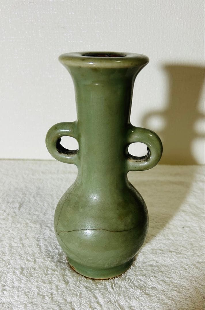 中国龍泉青磁の花入 高さ17cm