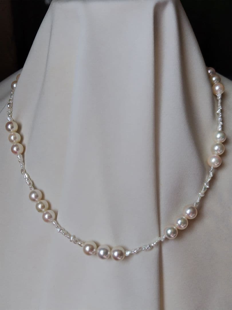 アコヤ真珠と、あこや芥子パールの、ネックレス