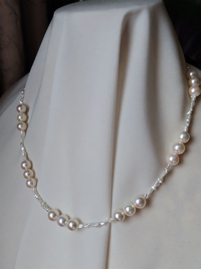 アコヤ真珠と、あこや芥子パールの、ネックレス