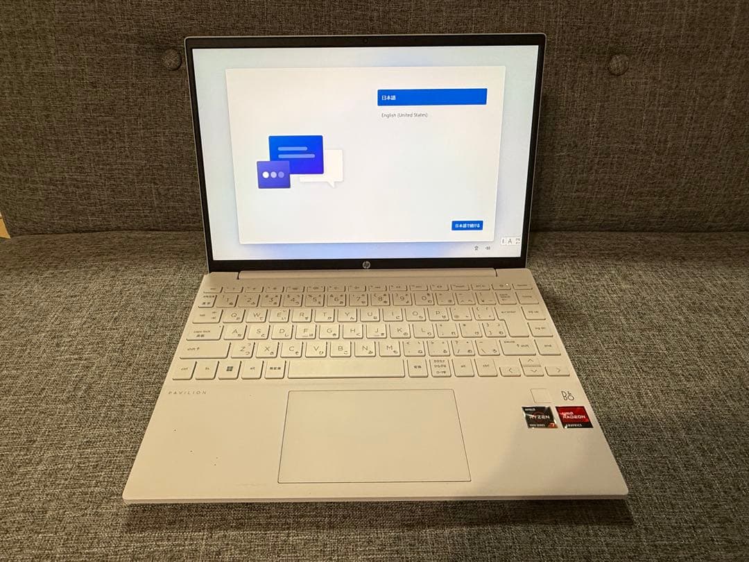 HP Pavilion Aero 13インチ 外装破損有り SSD512GB