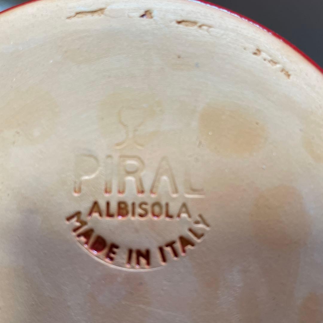 イタリア製「PIRAL（ピラル）」の片手鍋 落ち着いた赤色が可愛いフォンデュも❣️