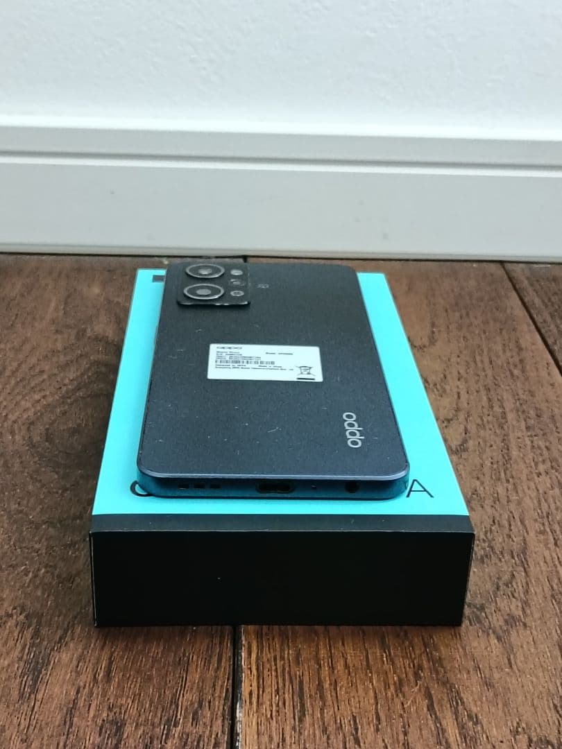 美品 OPPO Reno7 A ブラック 本体 ガラスフィルム付き