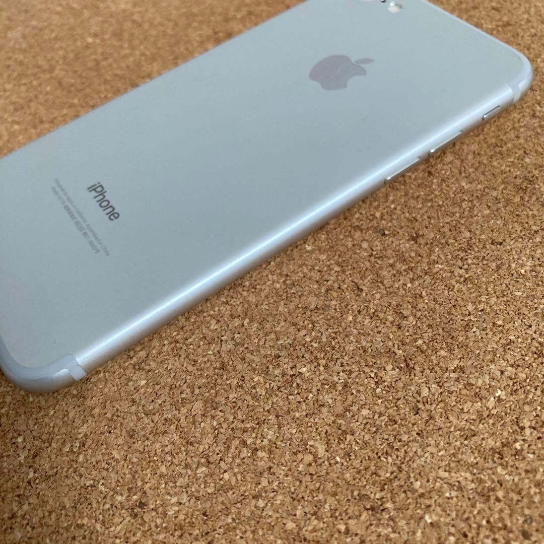 2970【早い者勝ち】iPhone7 128GB SIMフリー☆