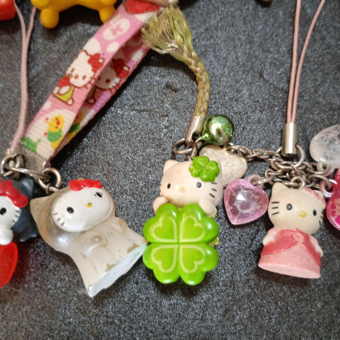 サンリオ ハローキティ　根付　ストラップ他　セット品　ご当地・なりきり等々