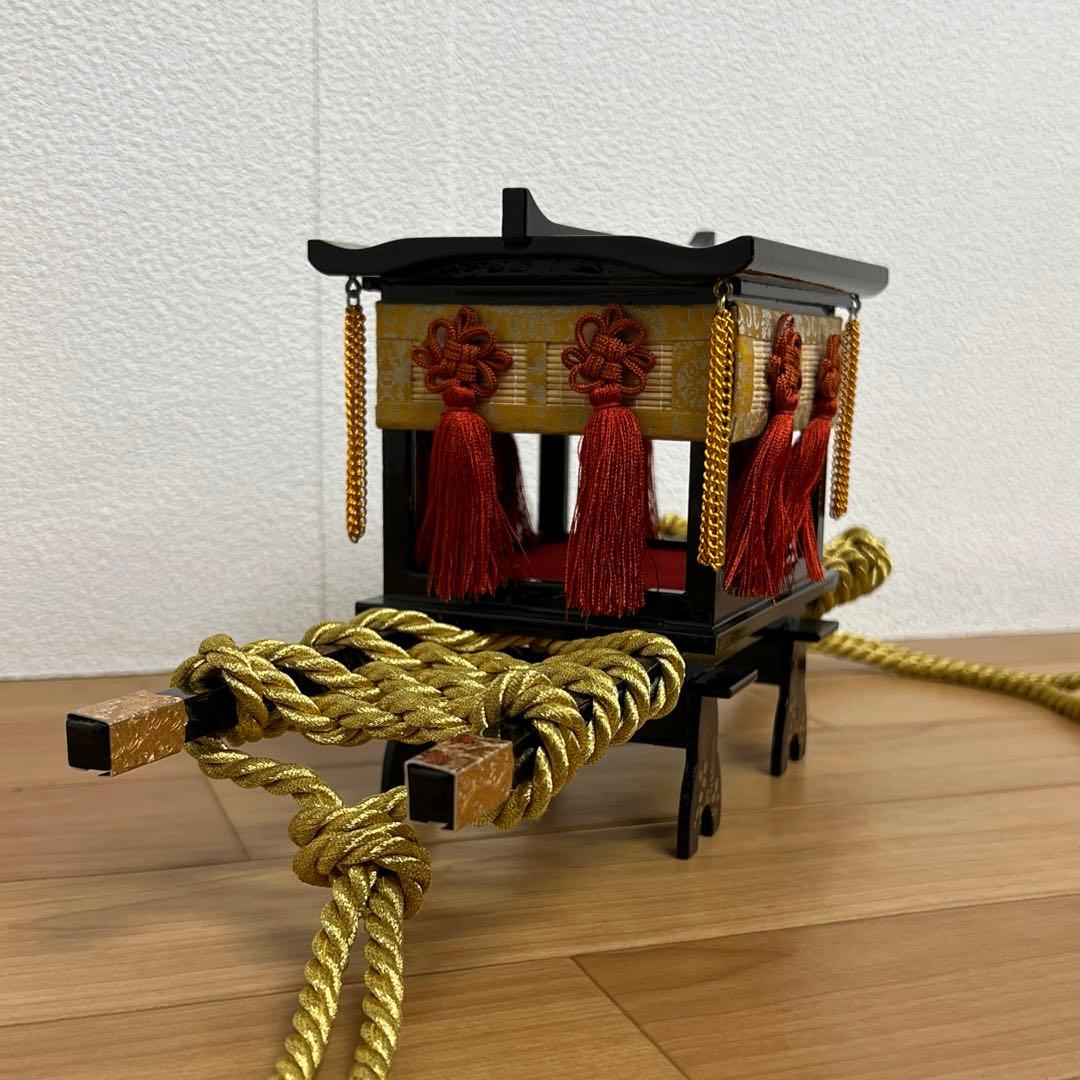 雛人形　桃の節句　御道具三点セット　菊鶴蒔絵