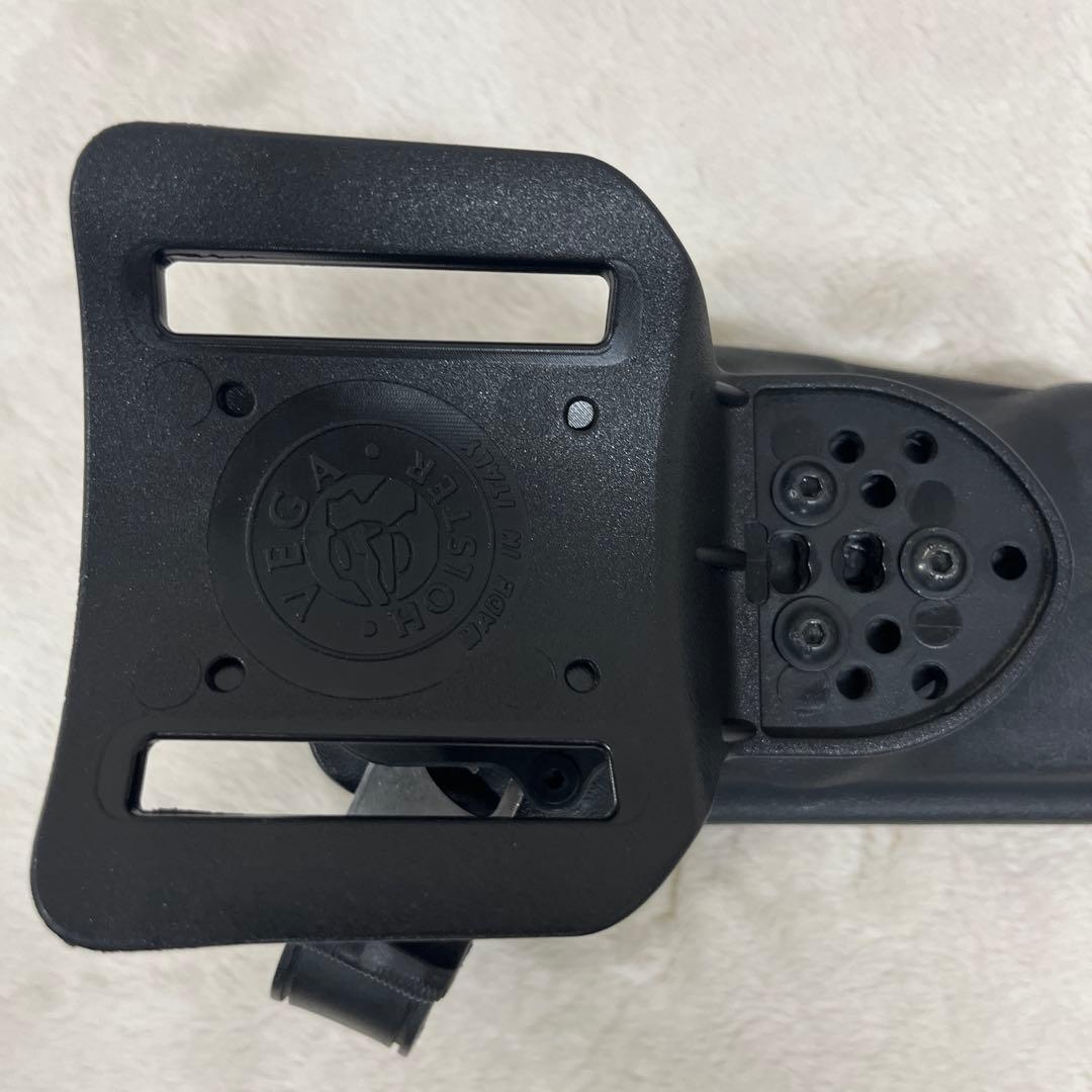 実物　VEGAホルスター9mm拳銃用