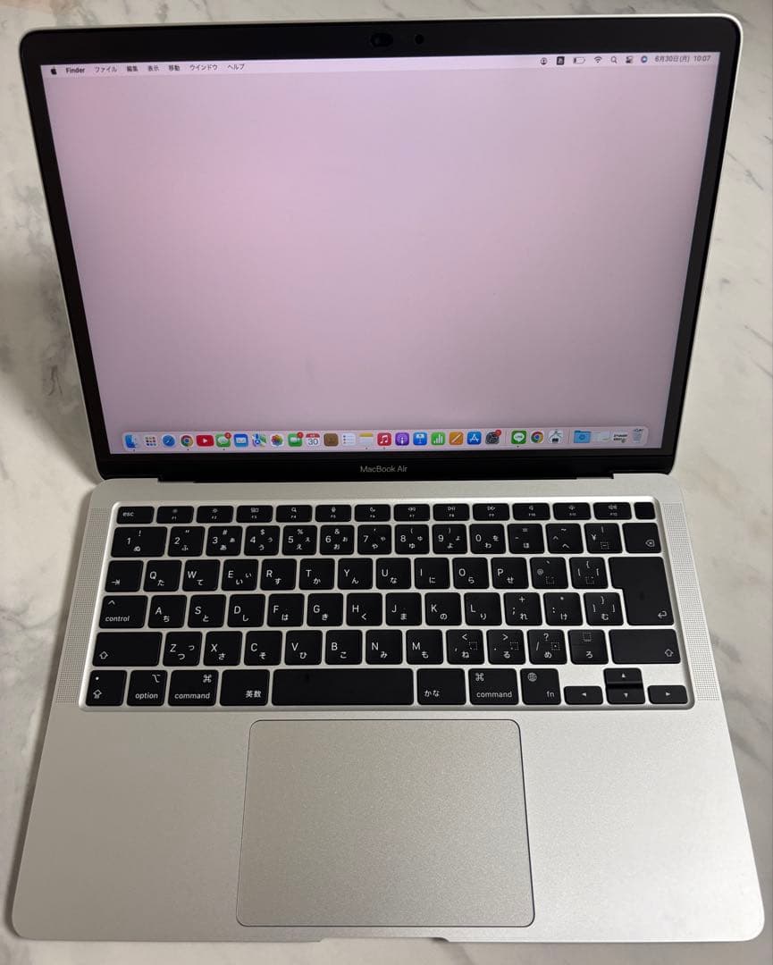 MacBook Air M1（8GB RAM、256GB ）シルバー2020