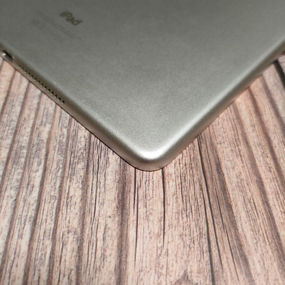 iPad Air 2世代 64GB シルバー 美品 バッテリー100%